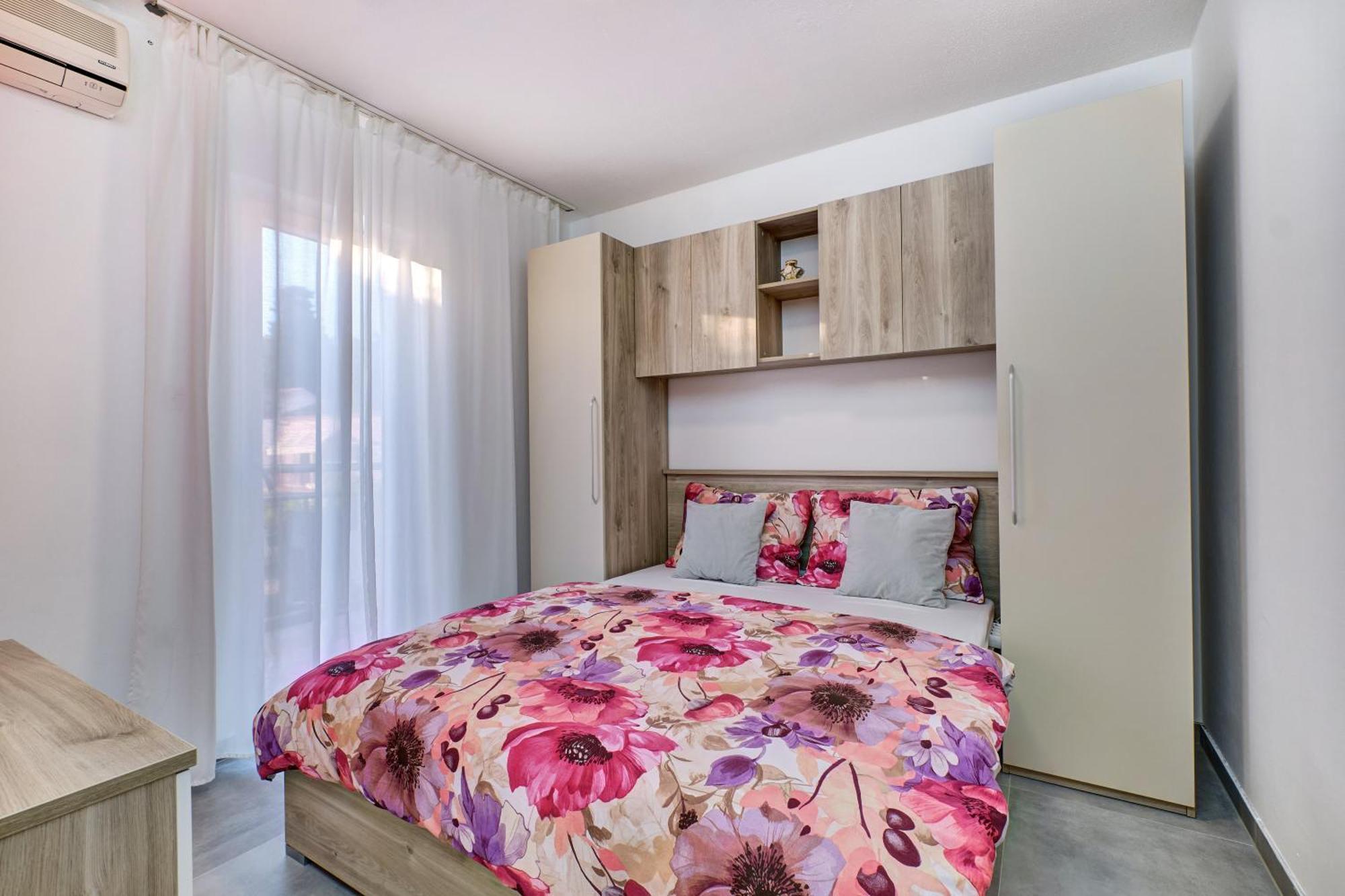Calma Sea View Rooms มาลีโลชินจ์ ภายนอก รูปภาพ