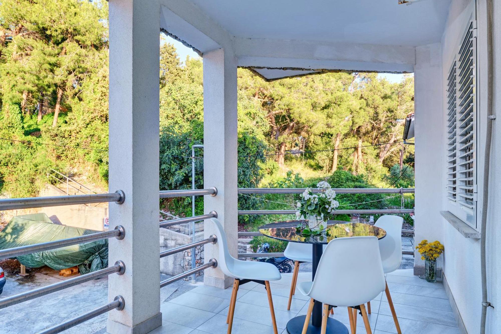 Calma Sea View Rooms มาลีโลชินจ์ ภายนอก รูปภาพ